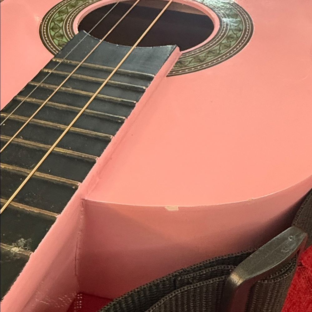 Robson Acoustic Guitar with strap 30” Junior Size Model ROB30 pink - Picture 9 of 14